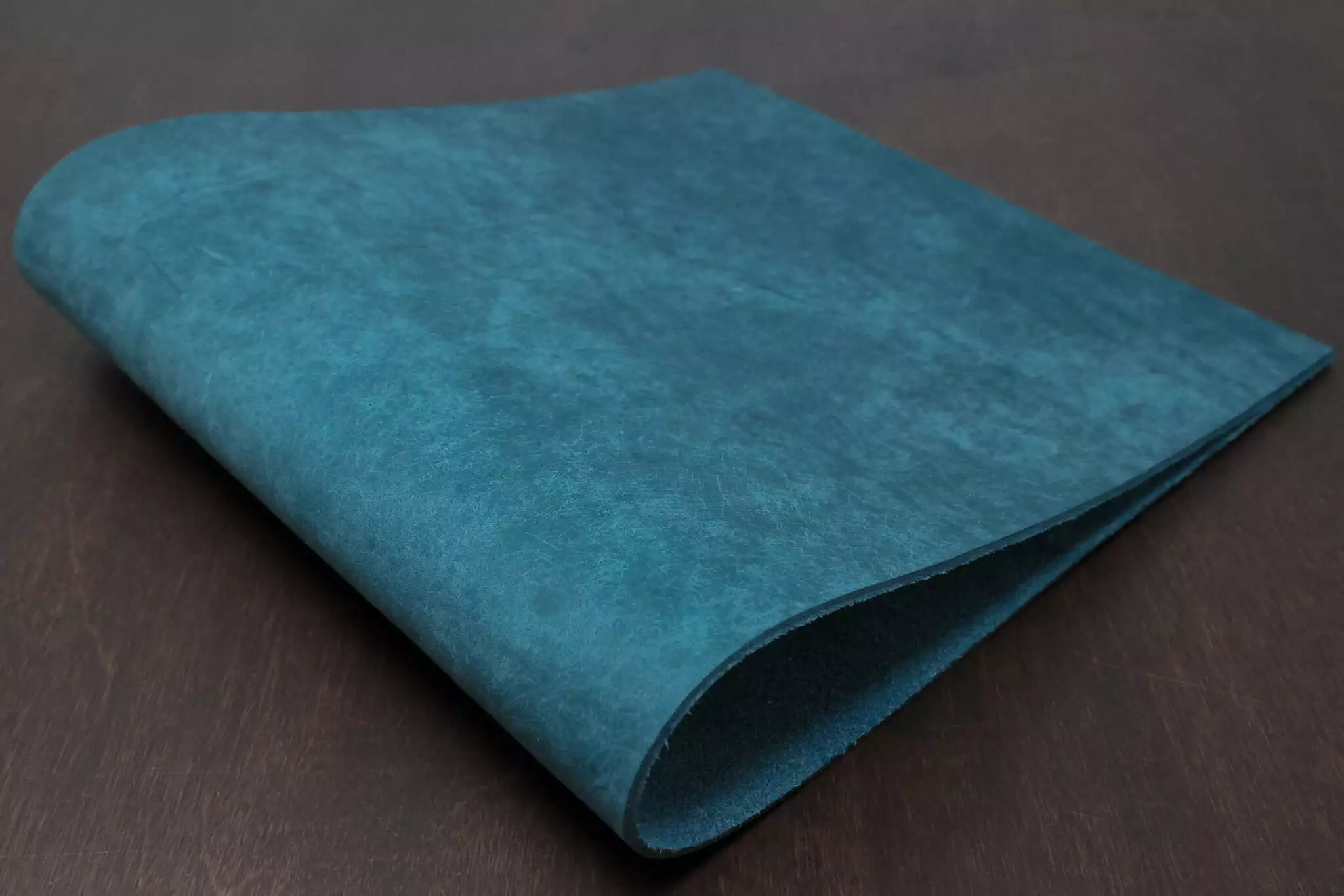 MPG Graffiti, Aqua 4 MPG Graffiti, Aqua - Image 2