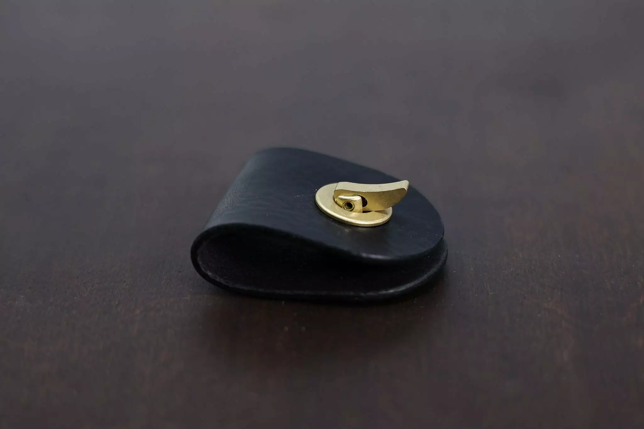 Japanese Brass - Finger Lock Clasp 5 Japanese Brass - Finger Lock Clasp - Image 3