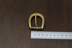 Japanese Brass Heel Bar Buckle (Chunky) -Leather shop Japanese Brass Chunky Buckle Spread 25mm 2