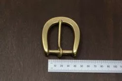 Japanese Brass Heel Bar Buckle (Chunky) -Leather shop Japanese Brass Chunky Buckle Spread 35mm 2