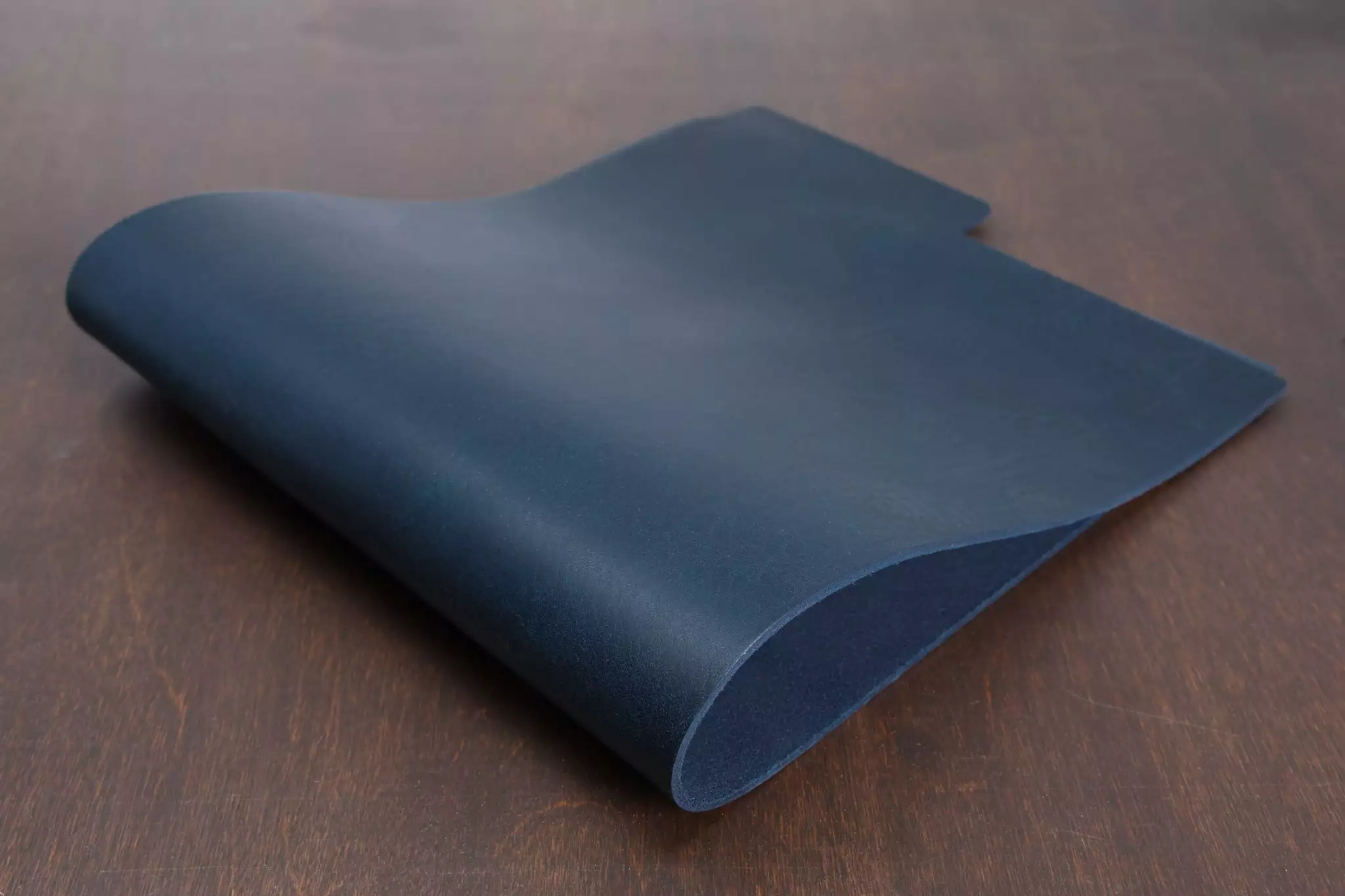 Conceria La Perla Azzurra Amazzonia, Deep Ocean 4 Conceria La Perla Azzurra Amazzonia, Deep Ocean - Image 2