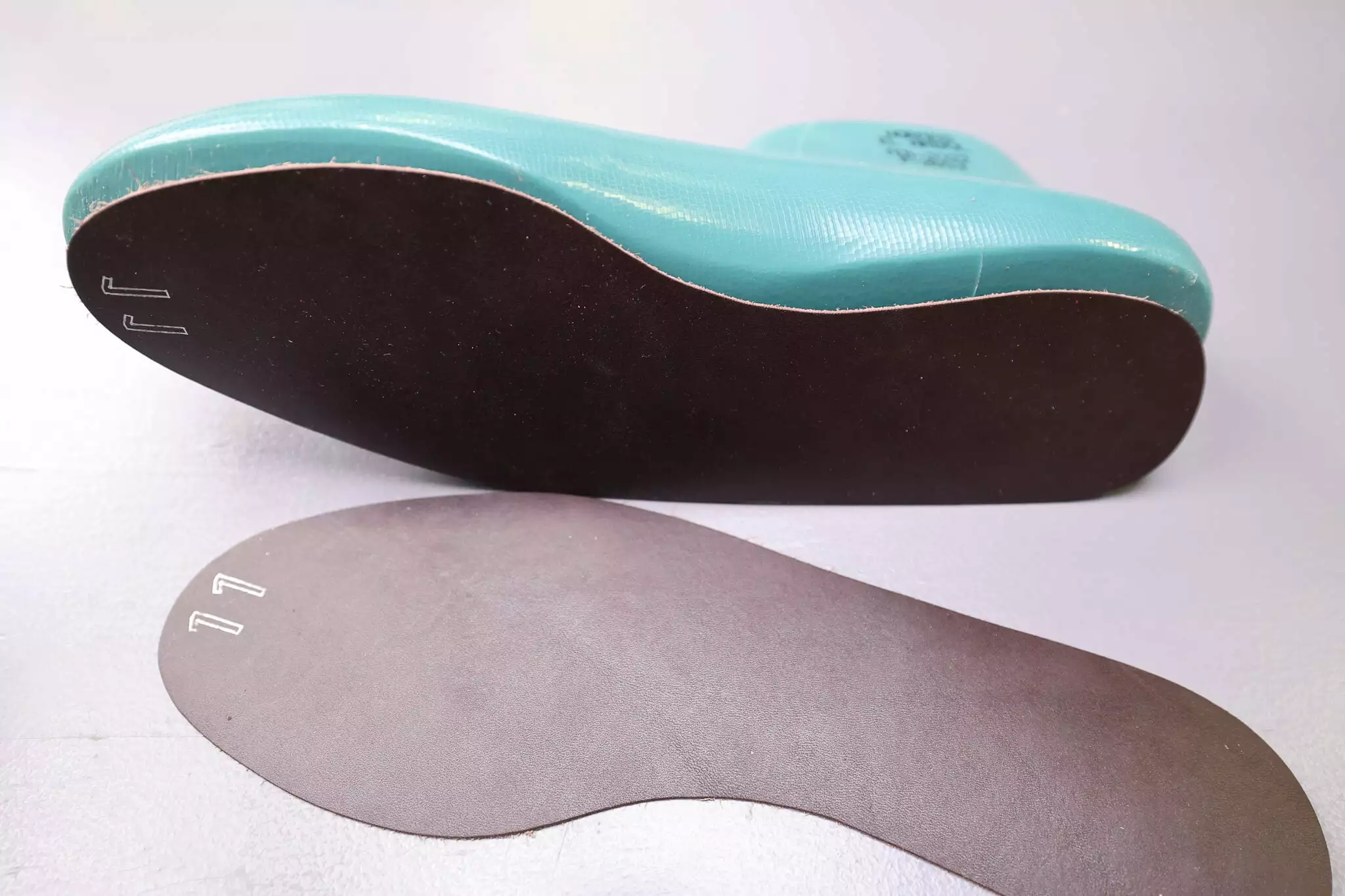 Precut Pair - Leather Lasting Board For AJ1 3 Precut Pair - Leather Lasting Board For AJ1