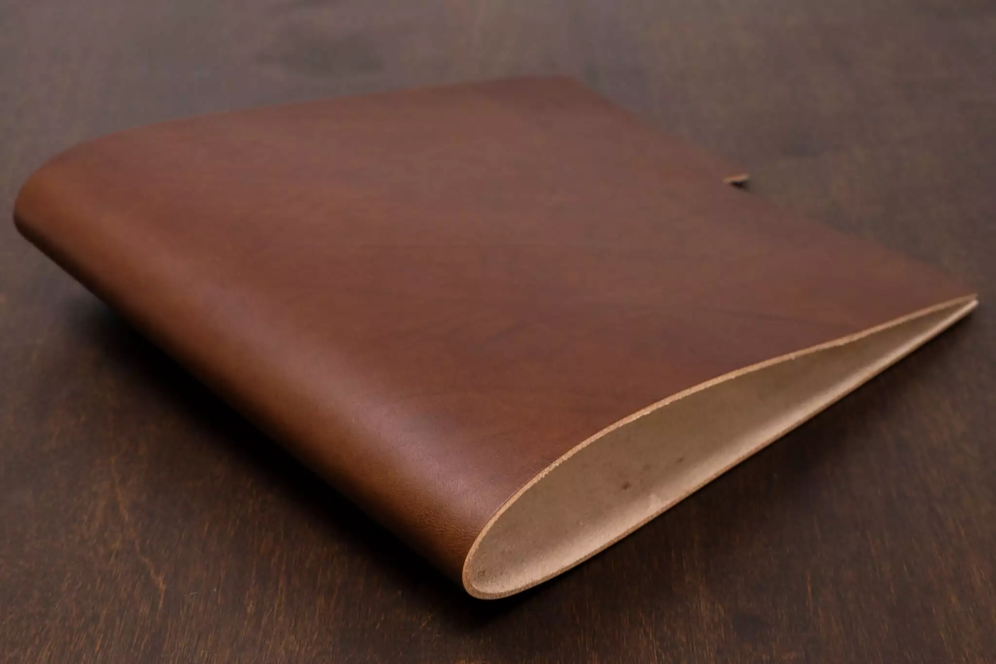 MPG Apollo, Tobacco 4 MPG Apollo, Tobacco - Image 2